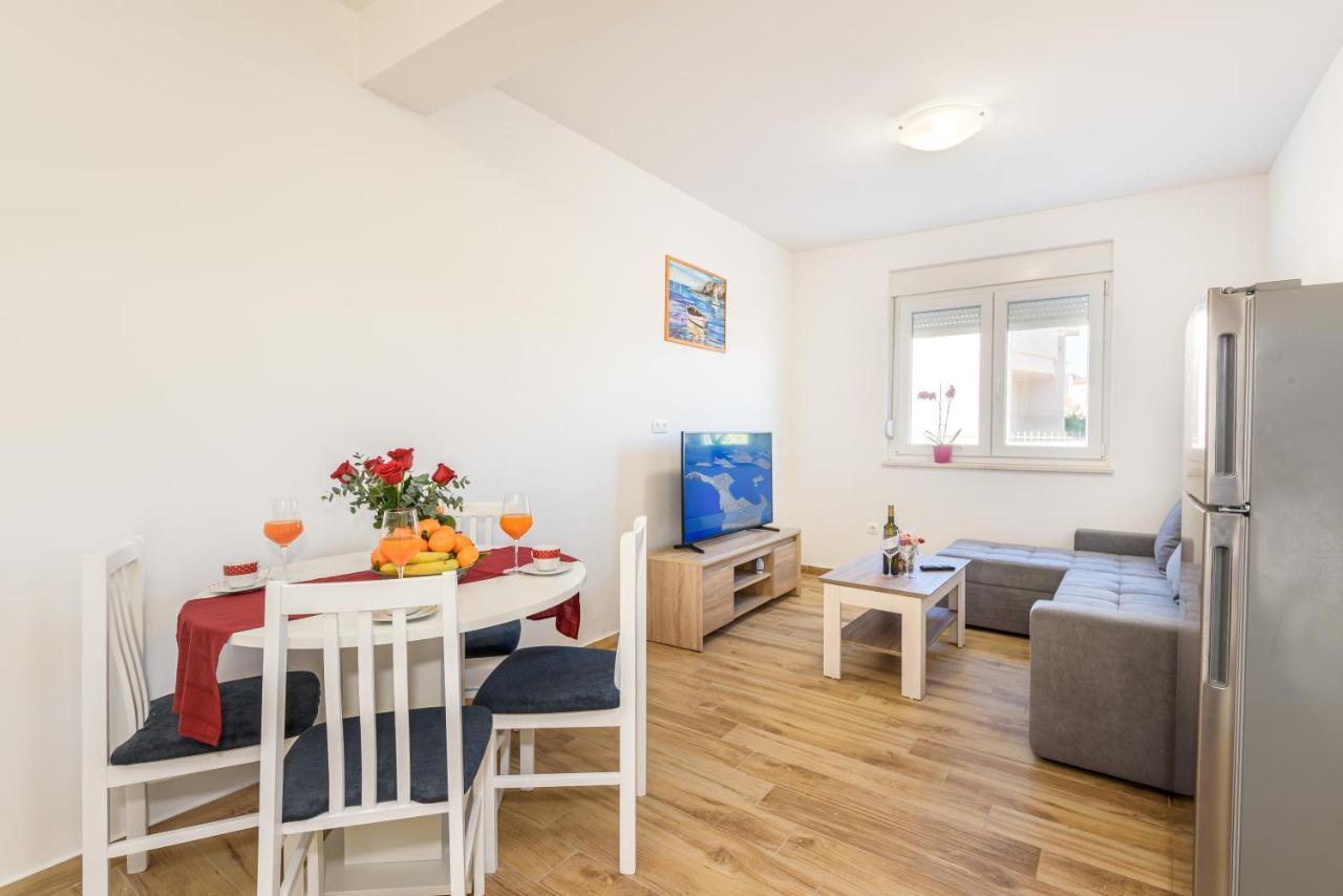 Apartman Ana, Metkovic Bagian luar foto