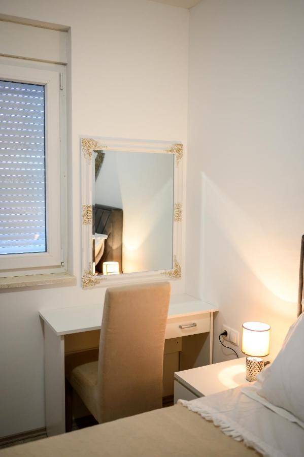 Apartman Ana, Metkovic Bagian luar foto